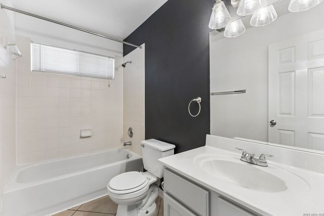 9627 Summer Vail, San Antonio, TX 78251