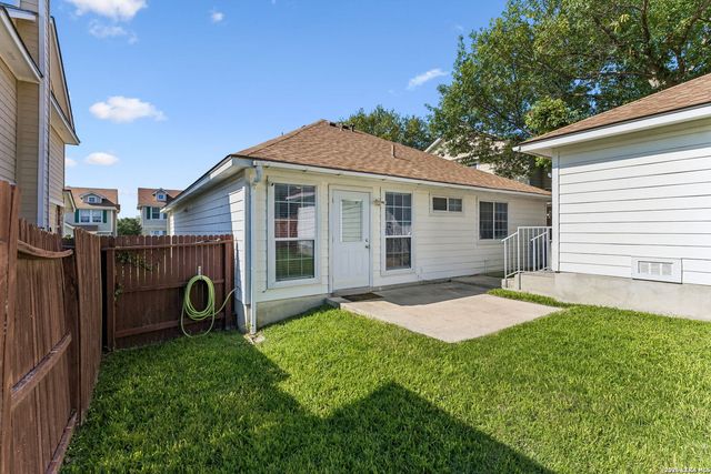 9627 Summer Vail, San Antonio, TX 78251