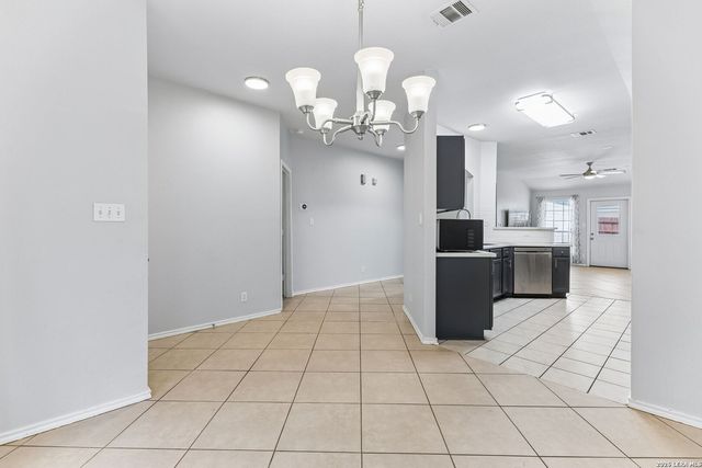 9627 Summer Vail, San Antonio, TX 78251