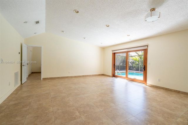 10116 SW 144th Pl, Miami, FL 33186