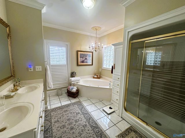 621 Leslie Lane, Gadsden, AL 35904