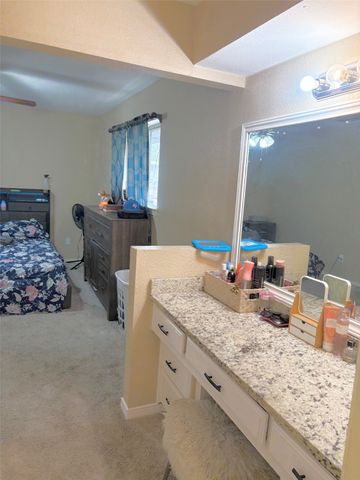 210 Hacienda Drive, Waxahachie, TX 75165