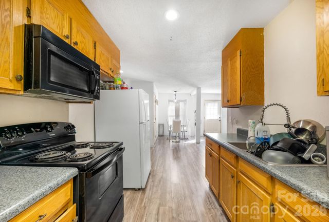 3761 Herman Sipe Road NW, Conover, NC 28613