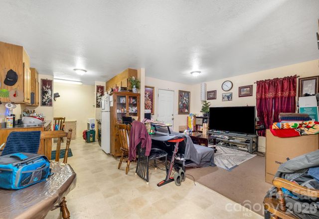 3761 Herman Sipe Road NW, Conover, NC 28613