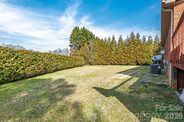 3761 Herman Sipe Road NW, Conover, NC 28613