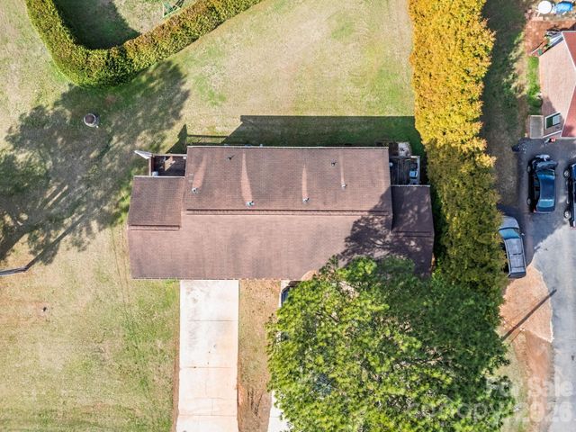 3761 Herman Sipe Road NW, Conover, NC 28613