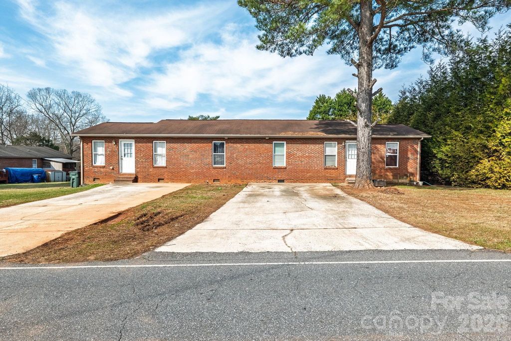 3761 Herman Sipe Road NW, Conover, NC 28613
