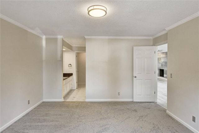 15105 Dearborn Street, Overland Park, KS 66223