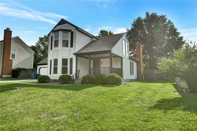 15105 Dearborn Street, Overland Park, KS 66223