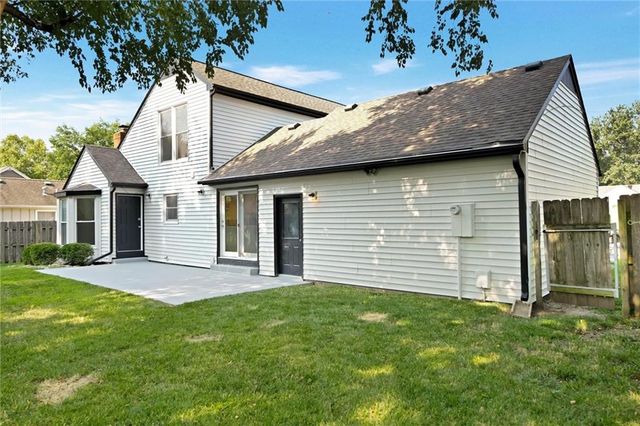 15105 Dearborn Street, Overland Park, KS 66223