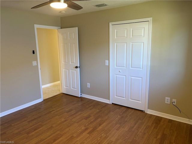 2718 SW 35th LN, Cape Coral, FL 33914