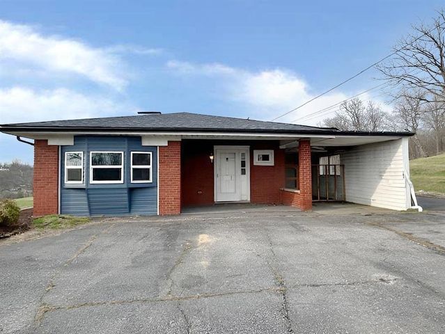 7737 Tucker Rd, Ashland, KY 41102