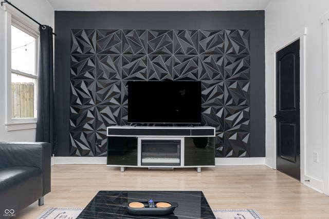 1818 Orleans Street, Indianapolis, IN 46203