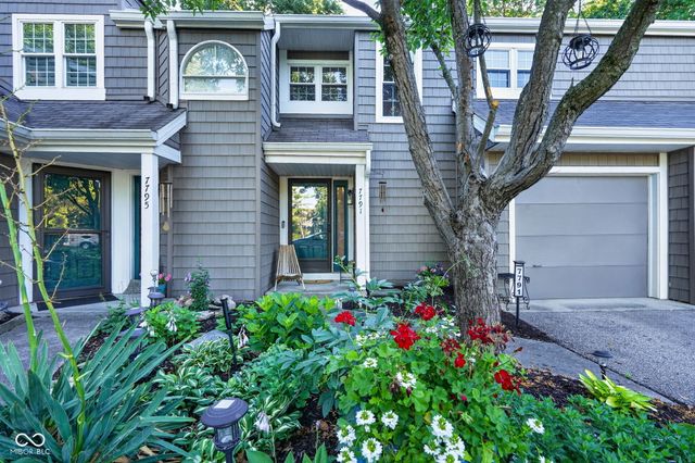 7791 Harbour Isle, Indianapolis, IN 46240
