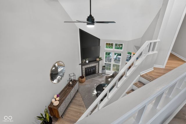 7791 Harbour Isle, Indianapolis, IN 46240