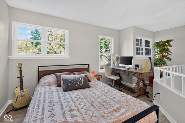 7791 Harbour Isle, Indianapolis, IN 46240