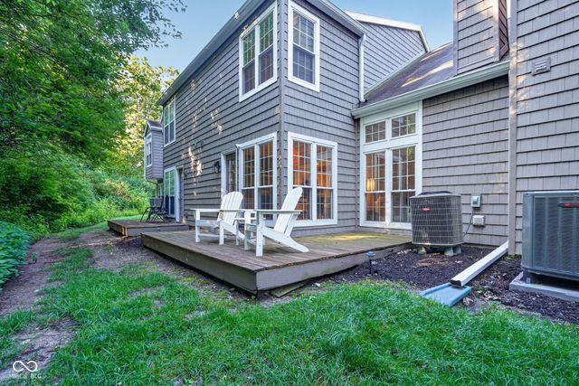7791 Harbour Isle, Indianapolis, IN 46240