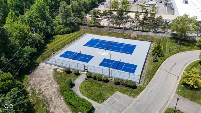 7791 Harbour Isle, Indianapolis, IN 46240
