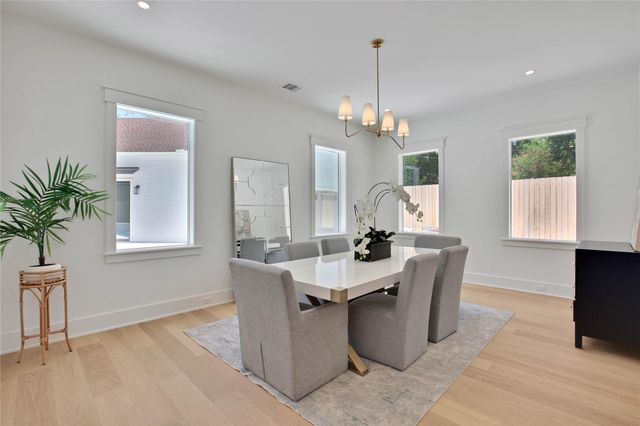 1191 Chamboard Lane, Houston, TX 77018