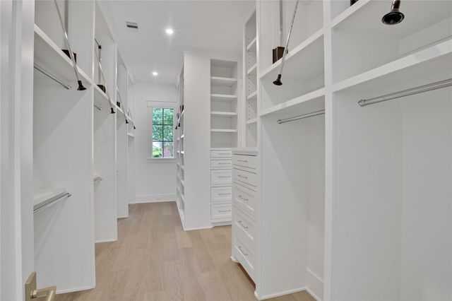 1191 Chamboard Lane, Houston, TX 77018