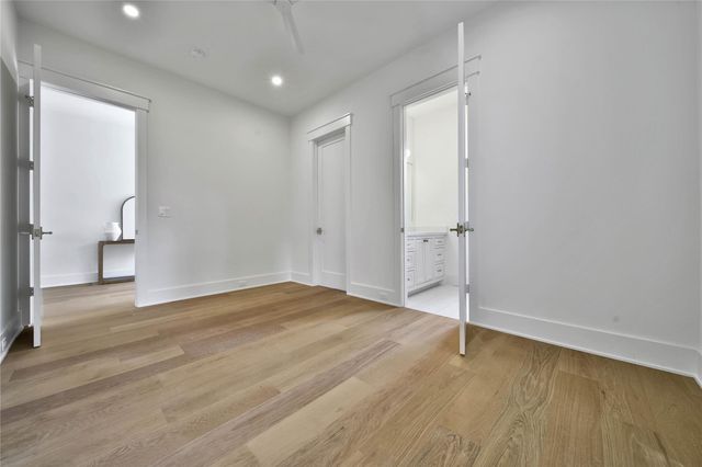 1191 Chamboard Lane, Houston, TX 77018