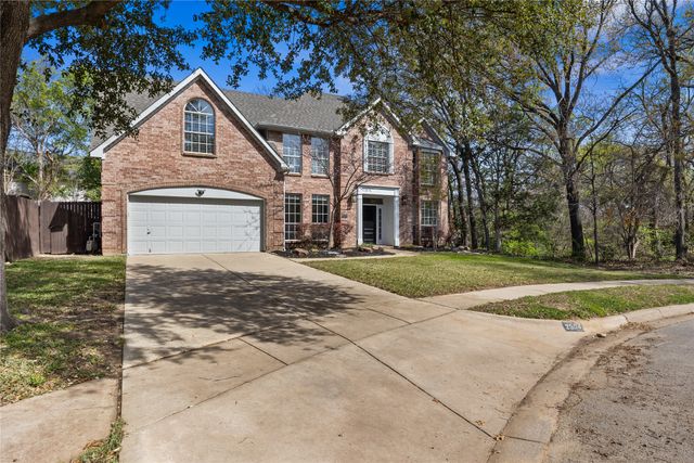 2504 Springhill Drive, Grapevine, TX 76051