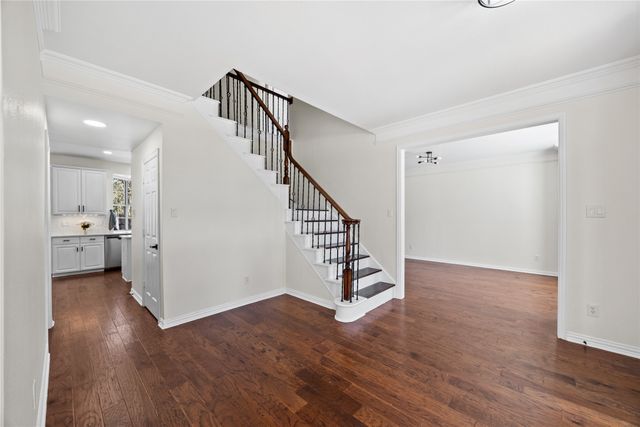 2504 Springhill Drive, Grapevine, TX 76051