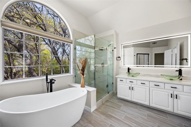 2504 Springhill Drive, Grapevine, TX 76051