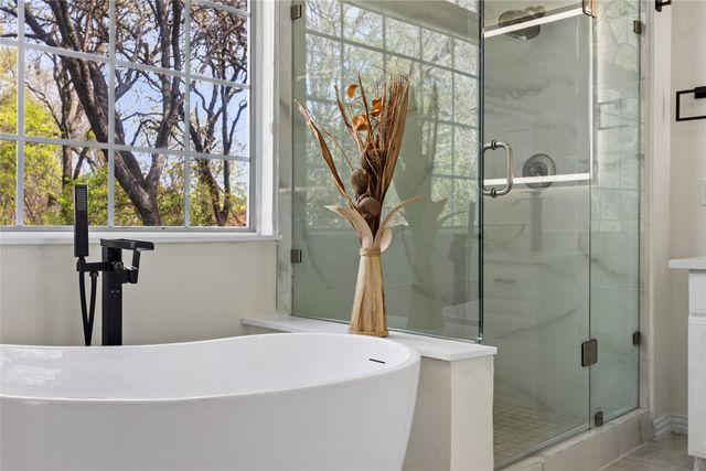 2504 Springhill Drive, Grapevine, TX 76051