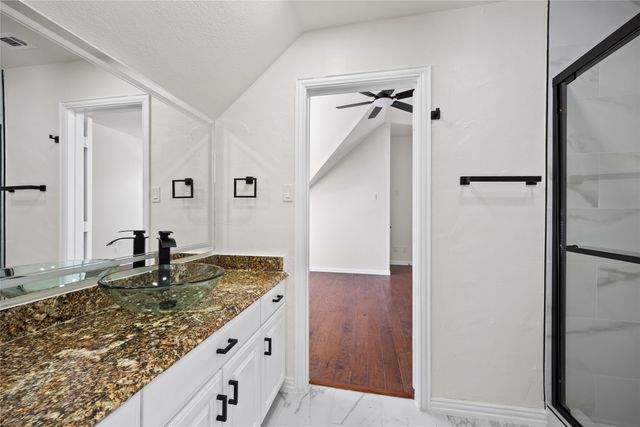 2504 Springhill Drive, Grapevine, TX 76051