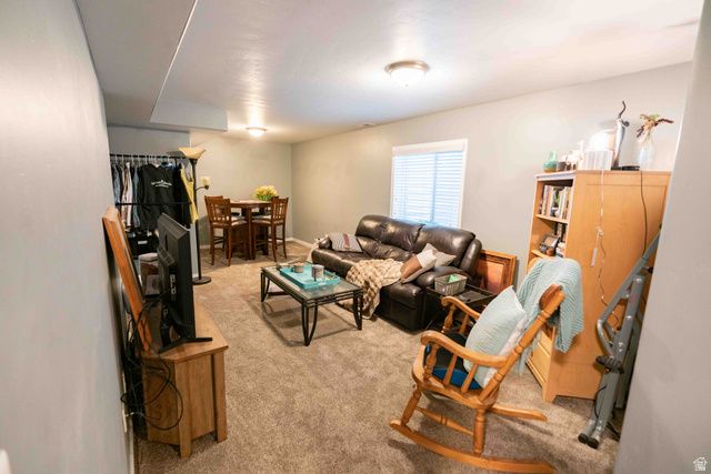 4926 W CALTON LN, South Jordan, UT 84009