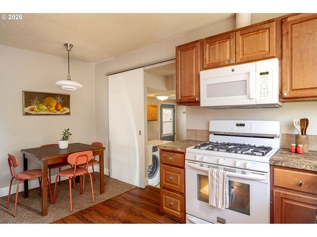 5935 Se TIBBETTS St, Portland, OR 97206