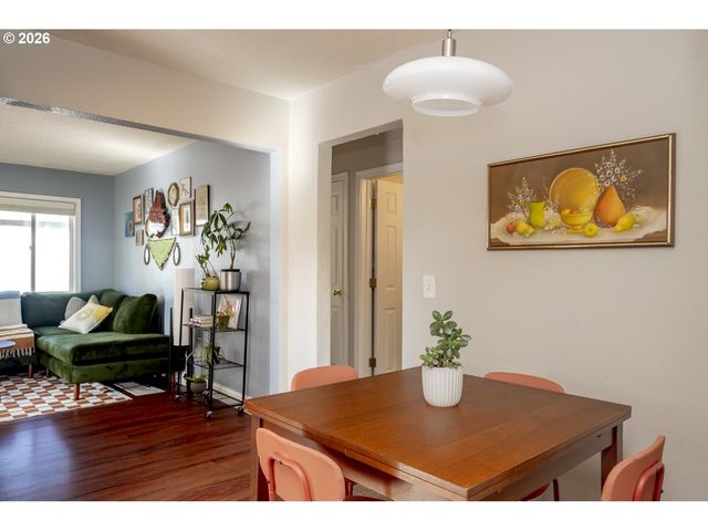 5935 Se TIBBETTS St, Portland, OR 97206