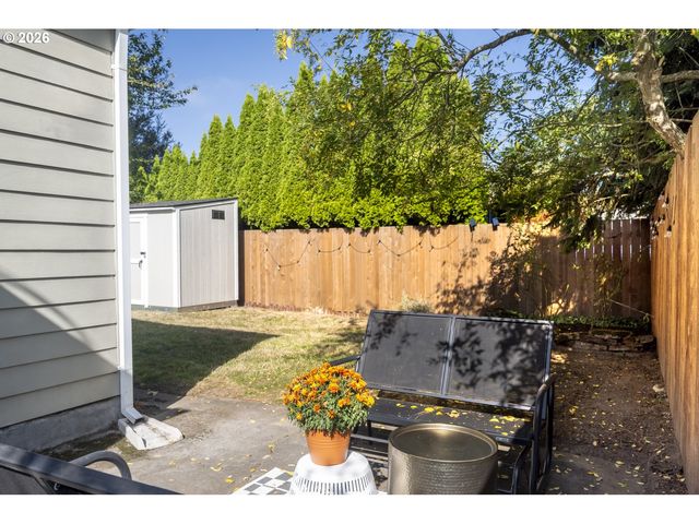 5935 Se TIBBETTS St, Portland, OR 97206