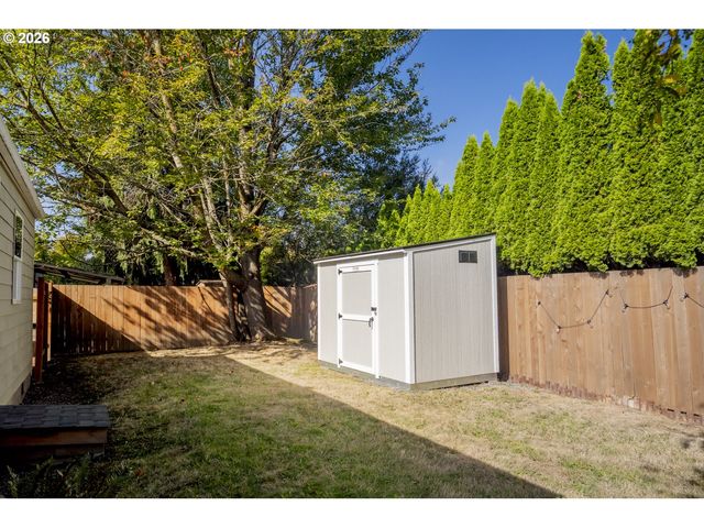 5935 Se TIBBETTS St, Portland, OR 97206