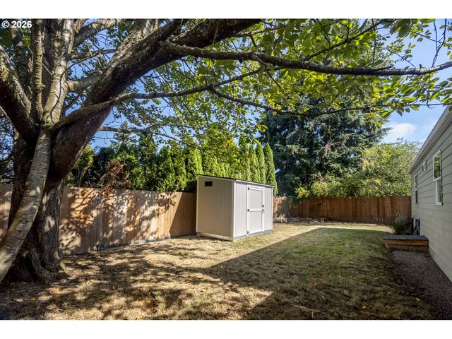 5935 Se TIBBETTS St, Portland, OR 97206
