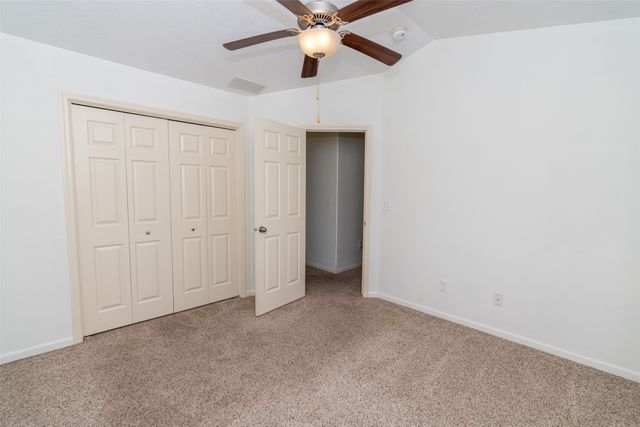 1514 Mackensie Circle, Winterset, IA 50273