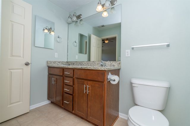 1514 Mackensie Circle, Winterset, IA 50273