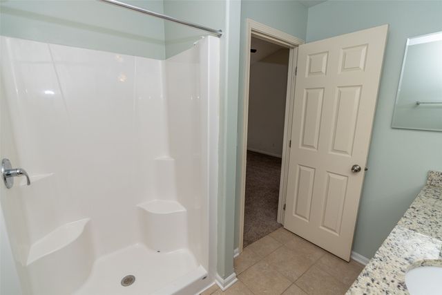 1514 Mackensie Circle, Winterset, IA 50273