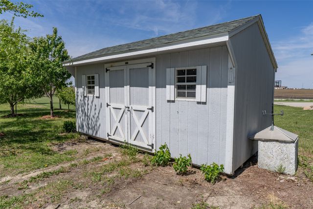 1514 Mackensie Circle, Winterset, IA 50273