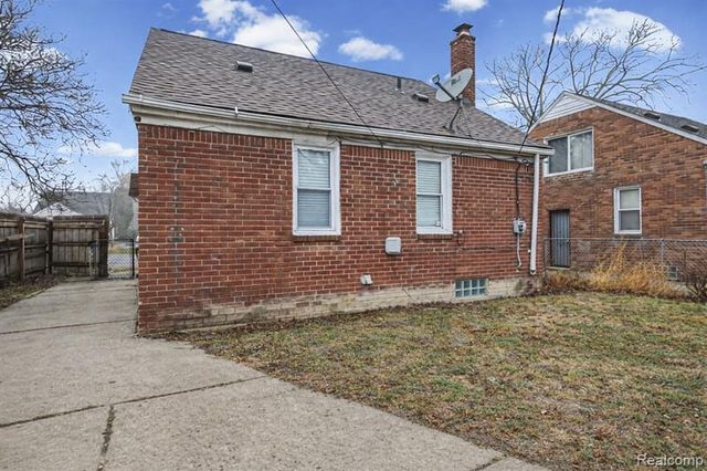 12582 Duchess Street, Detroit, MI 48224