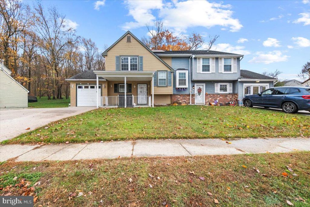 56 GREENWICH DR, Westampton, NJ 08060