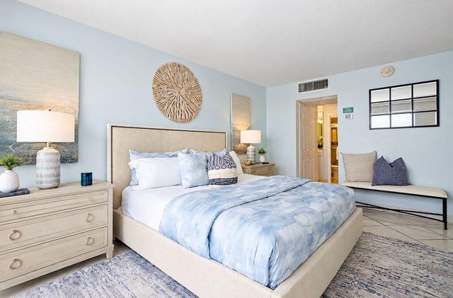 4040 Galt Ocean Drive 905, Fort Lauderdale, FL 33308