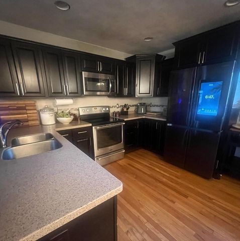 4733 W Oakwood Park Drive, Janesville, WI 53548