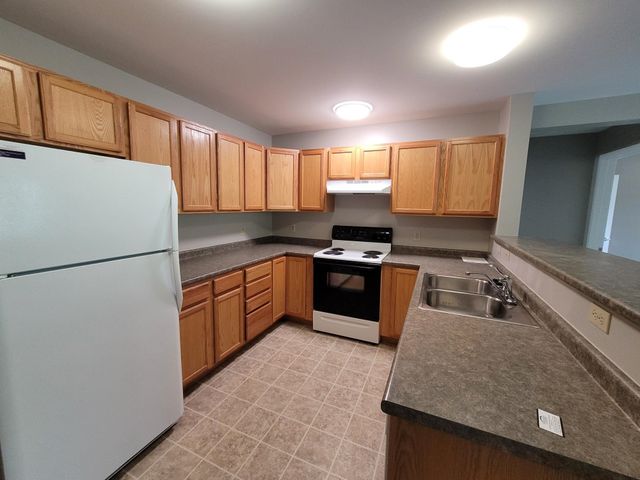 409 Farrell St Apt 214, South Burlington, VT 05403