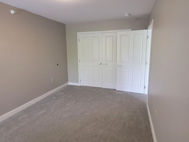 409 Farrell St Apt 214, South Burlington, VT 05403