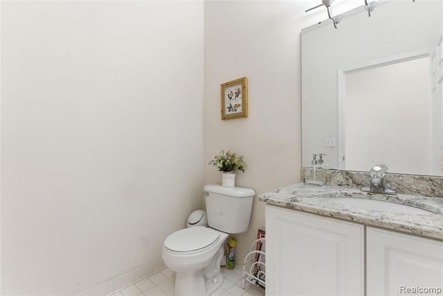 19573 Potomac Drive, Macomb, MI 48044