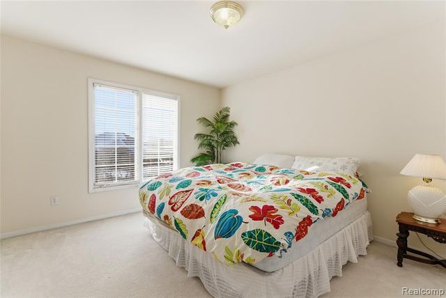 19573 Potomac Drive, Macomb, MI 48044