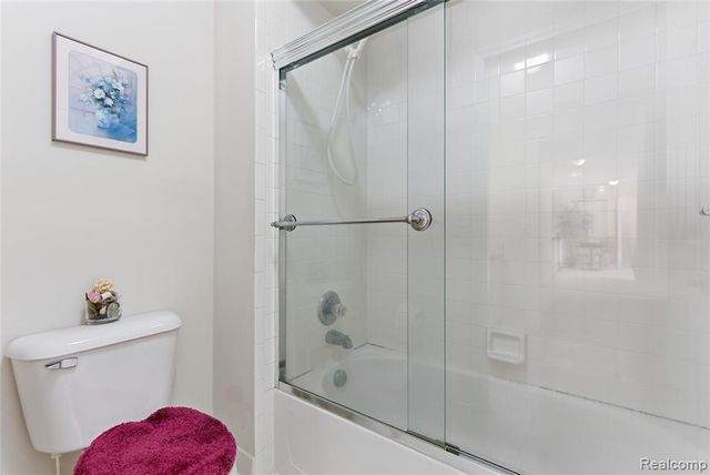 19573 Potomac Drive, Macomb, MI 48044