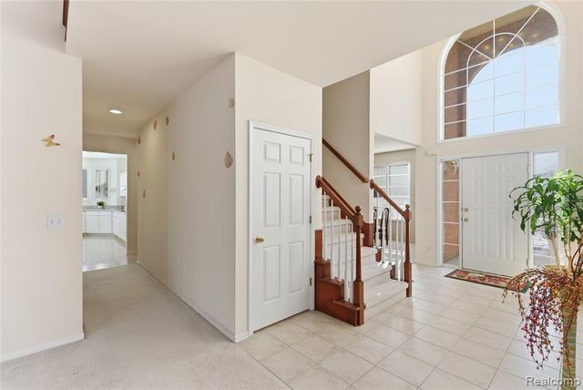 19573 Potomac Drive, Macomb, MI 48044